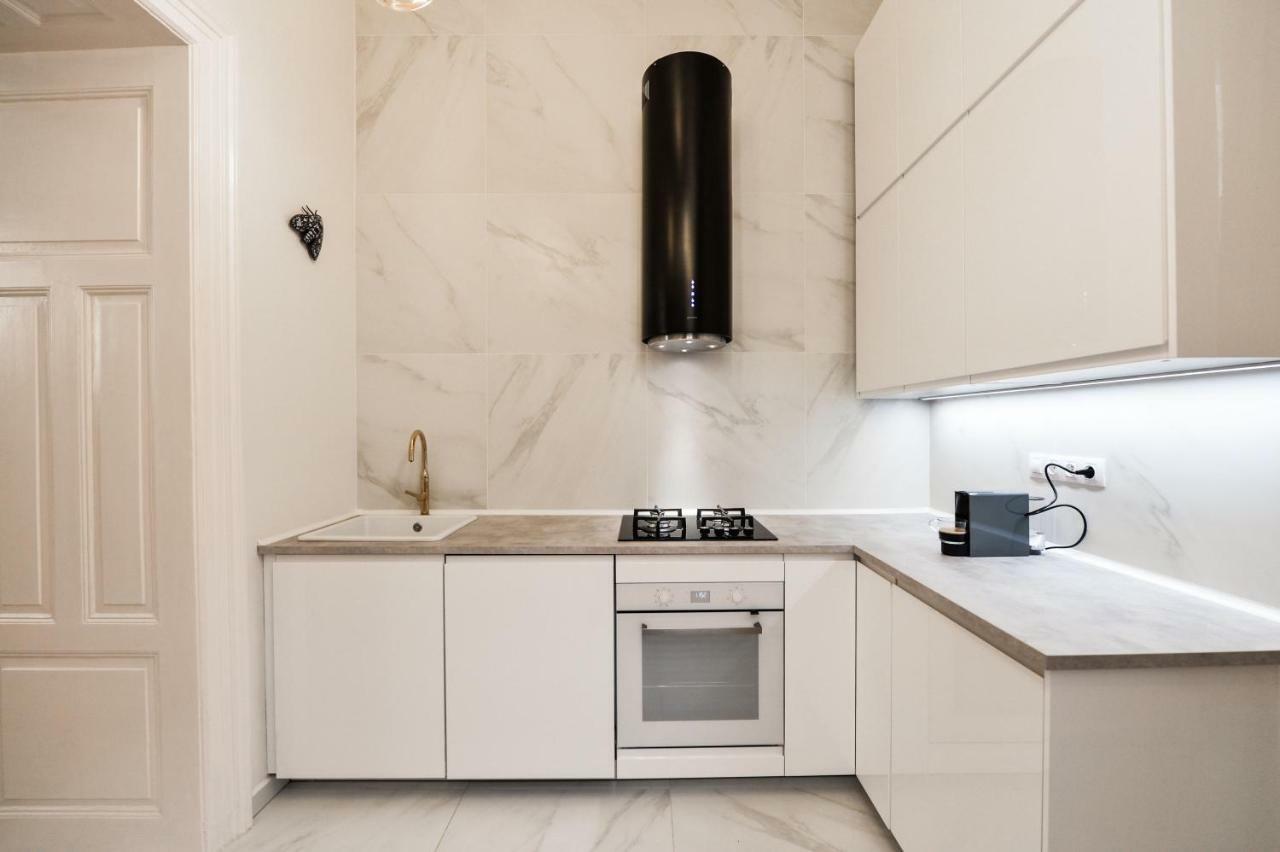 Dali Wenceslas Square Apartment 프라하 외부 사진