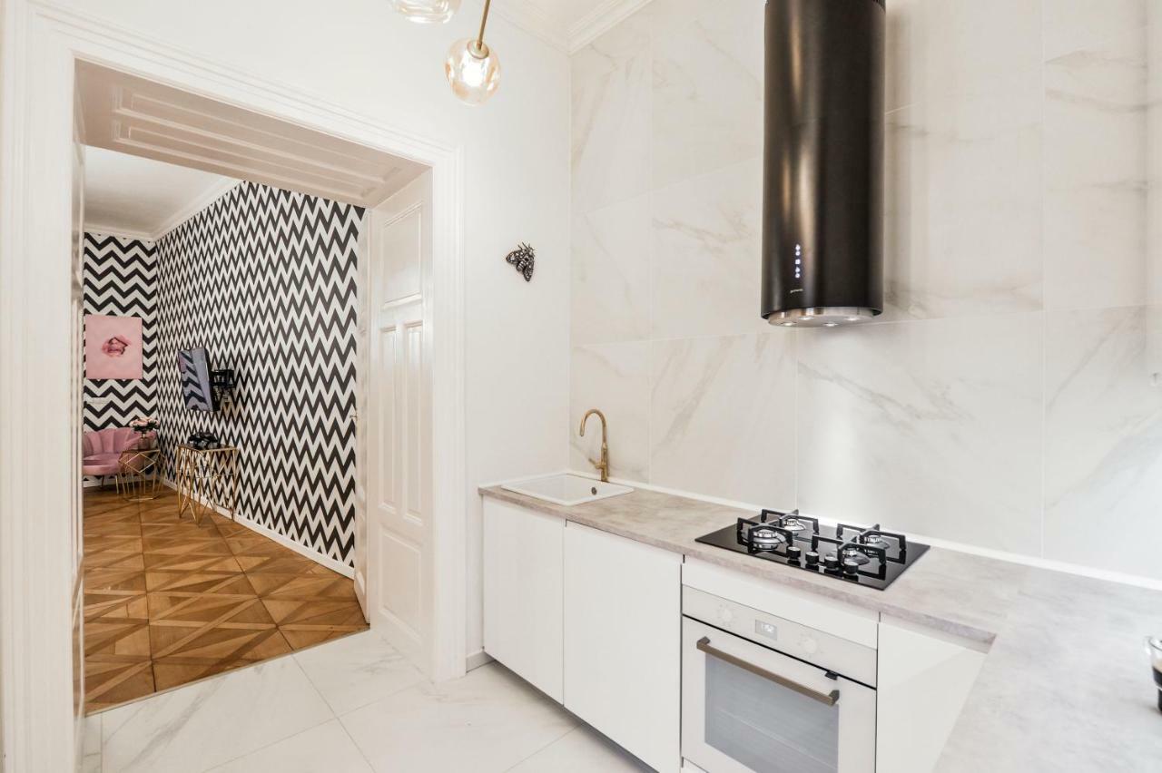 Dali Wenceslas Square Apartment 프라하 외부 사진