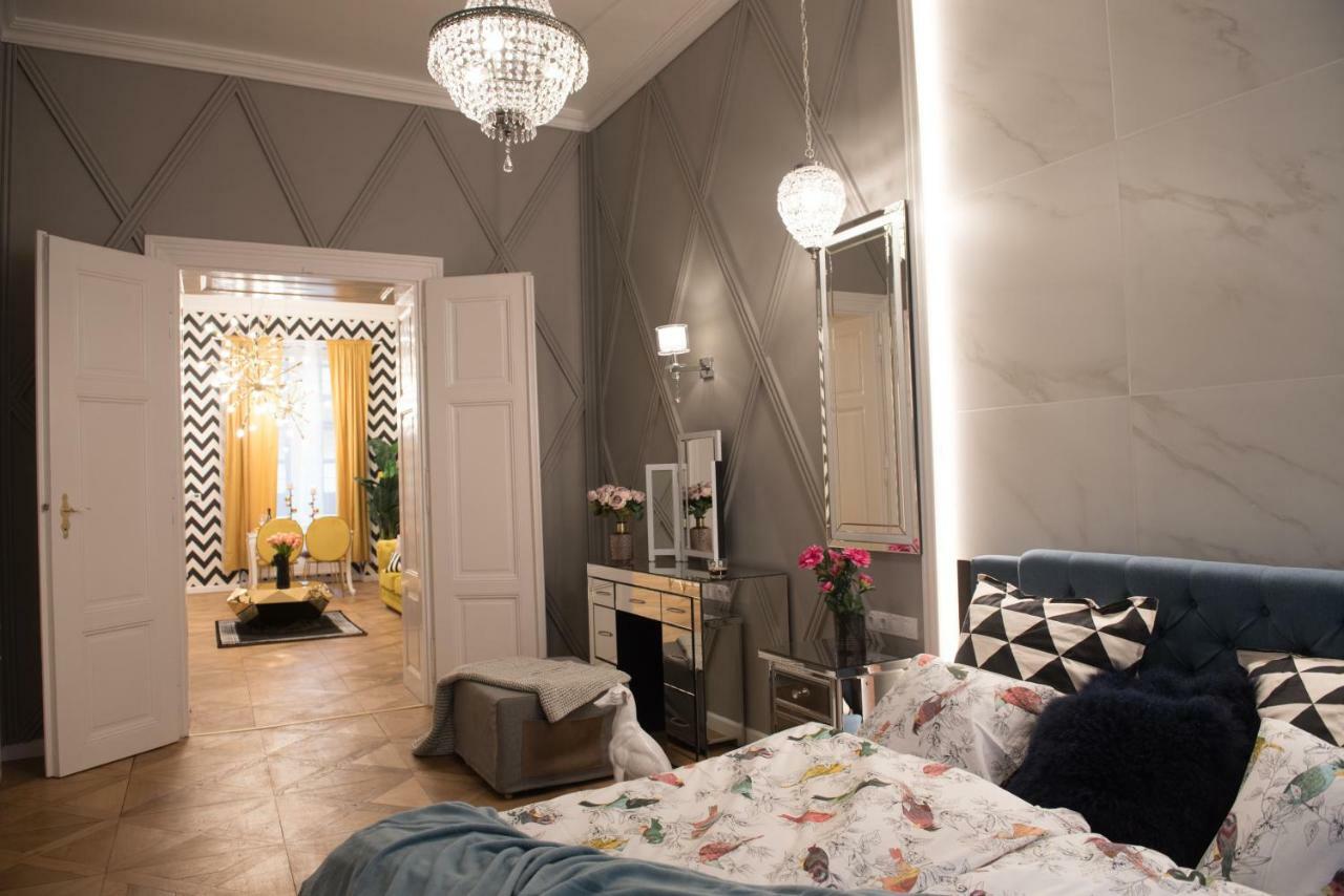 Dali Wenceslas Square Apartment 프라하 외부 사진