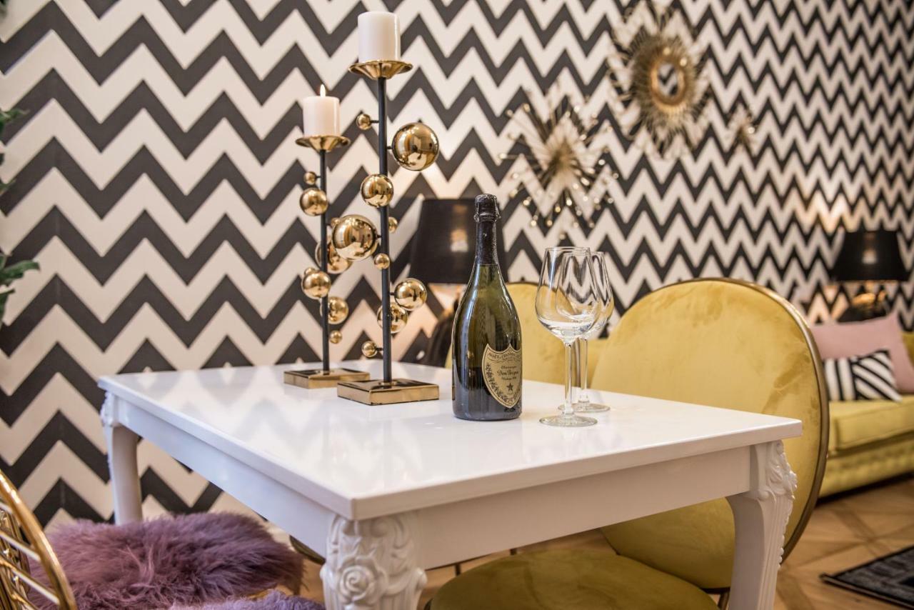 Dali Wenceslas Square Apartment 프라하 외부 사진